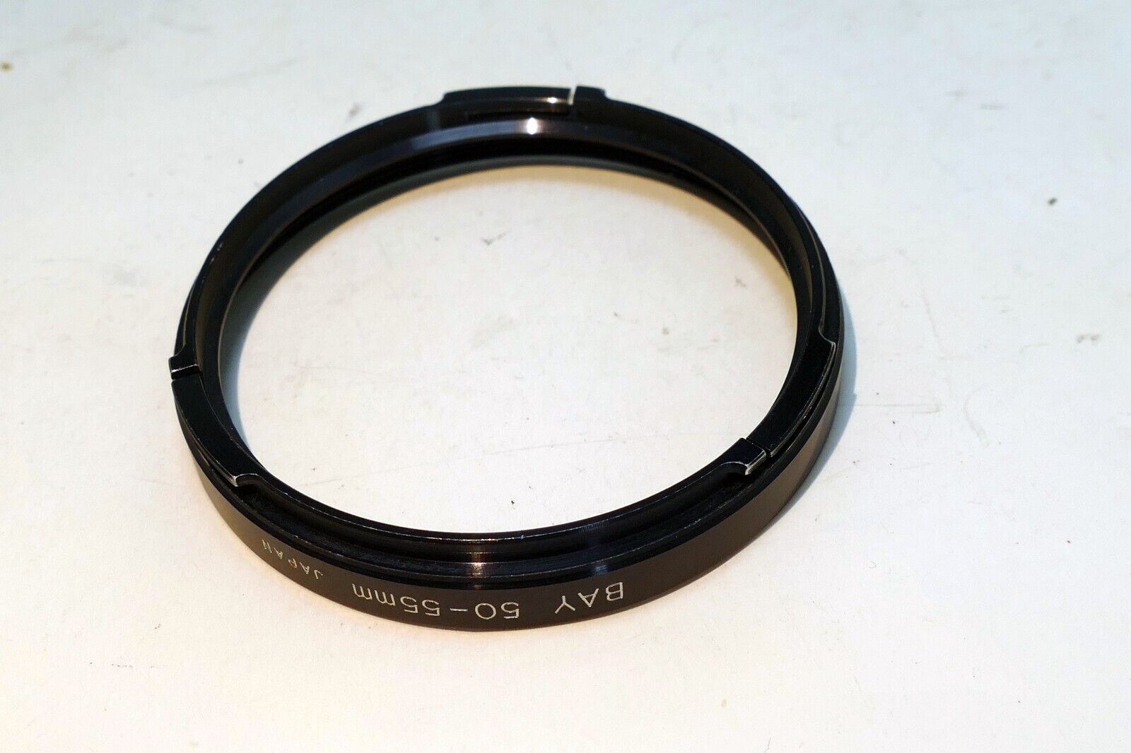 B50 BAY57 Hasselblad V Bayonet Filter Adapter to 55mm threaded ring