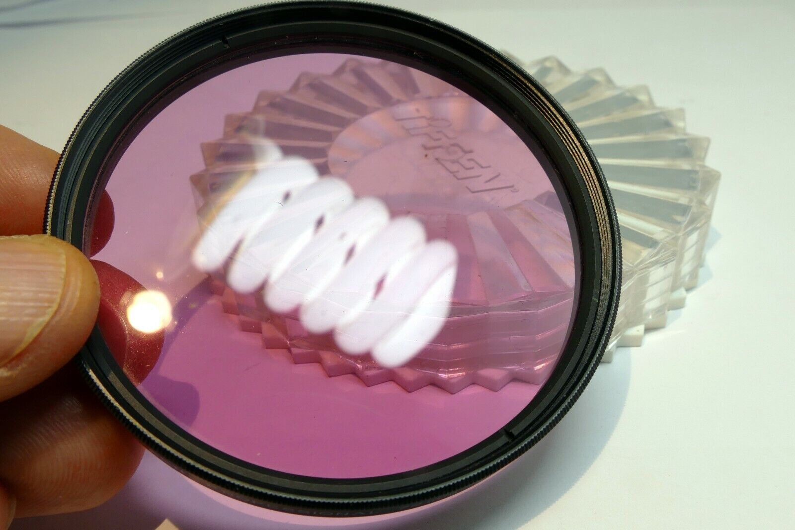 Tiffen Professional 72mm Filter  FL-D Fluorescent to daylight
