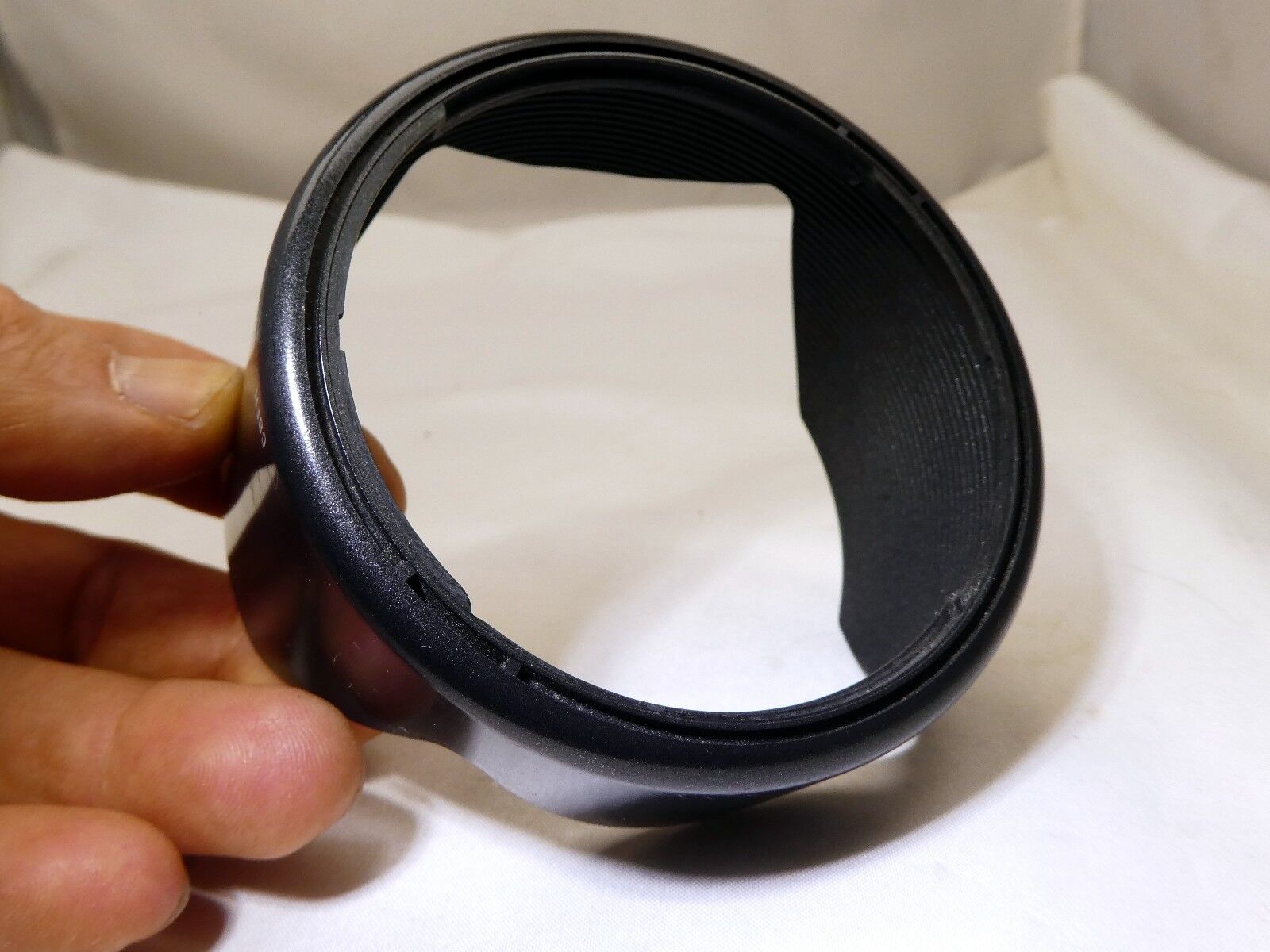 Tamron C8FH plastic Lens Hood for 28-200mm f3.8-5.6 AF Zoom Super  Adaptall OEM