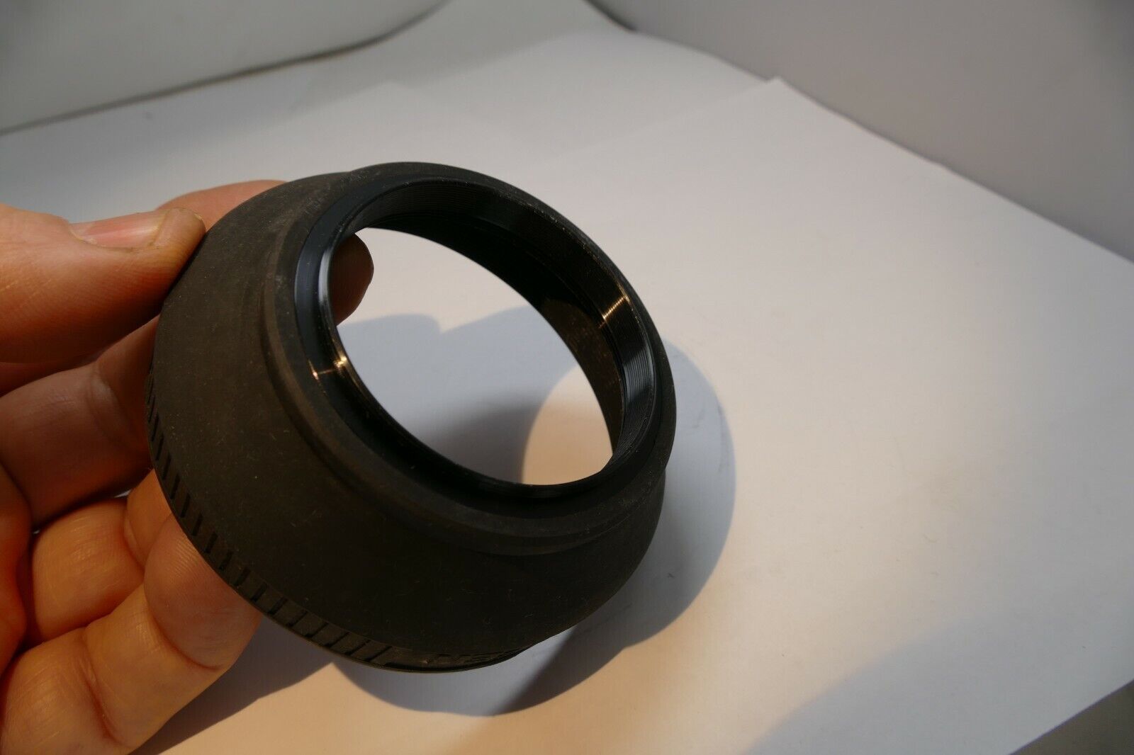 TIFFEN 52mm screw in Rubber Lens Hood Shade for telephoto 135mm  f2.8  lenses 85