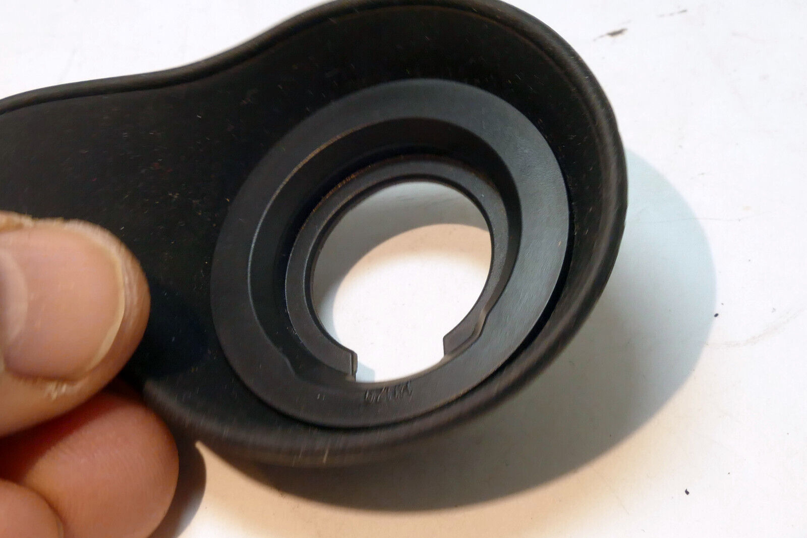 Hoodman Rubber cup  eye cup  twist on type