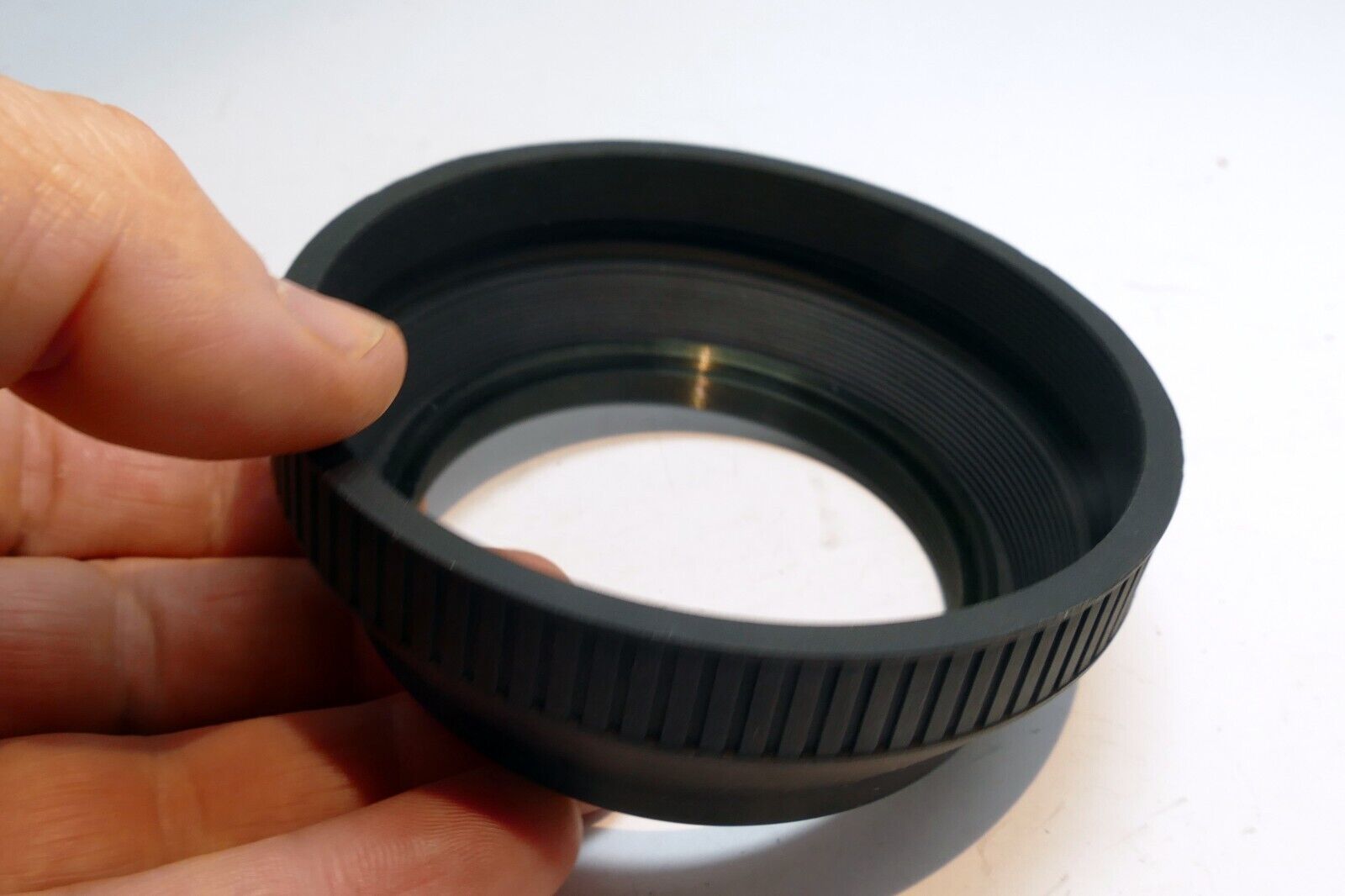 72mm Rubber Lens Hood Shade double threaded screw in  collapsible