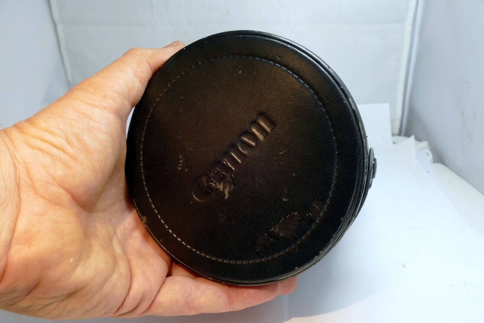 Canon LH-D14 Lens Hard Case (for 17-35mm F/2.8 L USM 16-35mm) Genuine