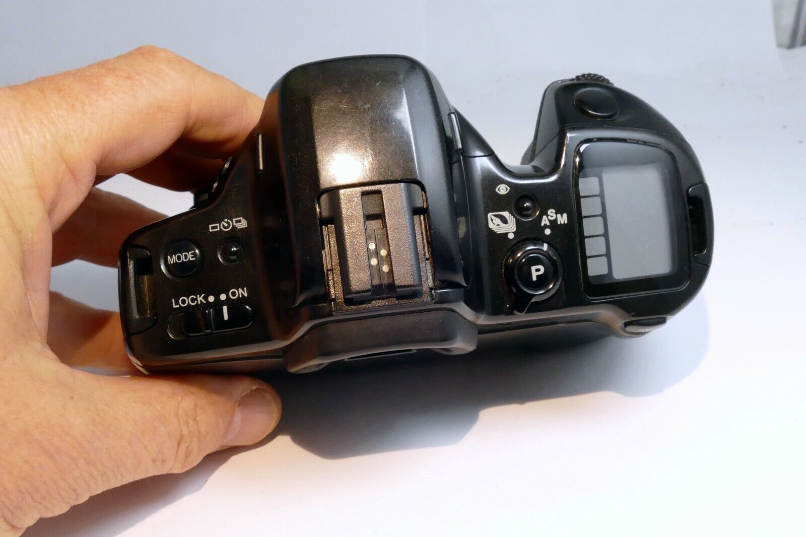 Minolta Maxxum 500si camera body only for parts as found AS IS - UNTESTED