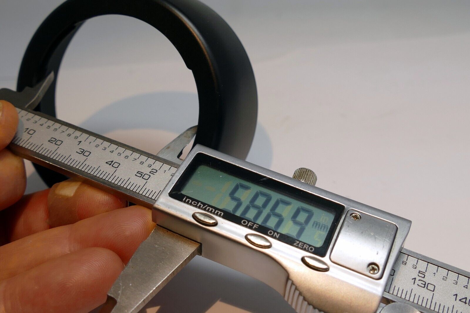 ES-62 Lens Hood Shade for Canon  EF 50mm f/1.8 II lens