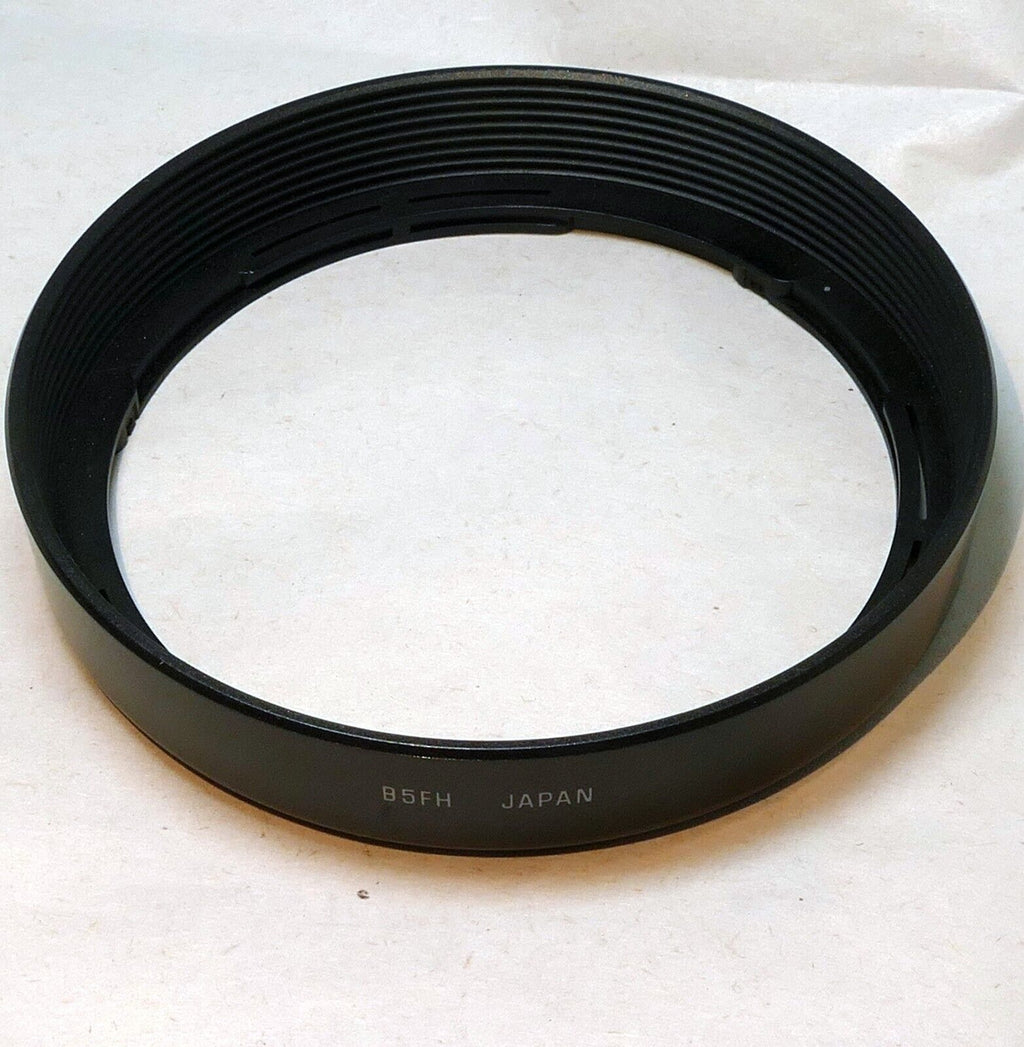 Tamron B5FH Plastic Lens Shade Hood for  28-200mm f3.8-5.6 AF (72mm)