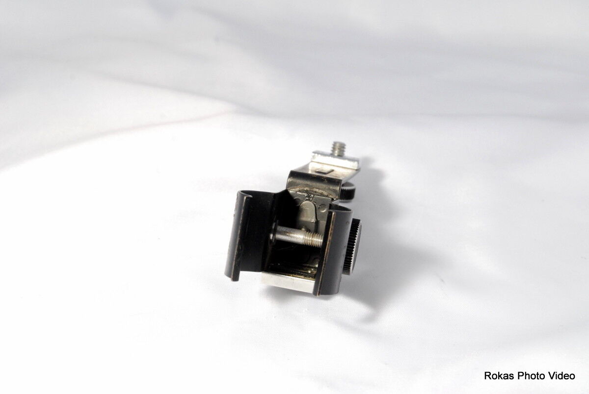 Hasselblad flash grip attachment bracket adapter