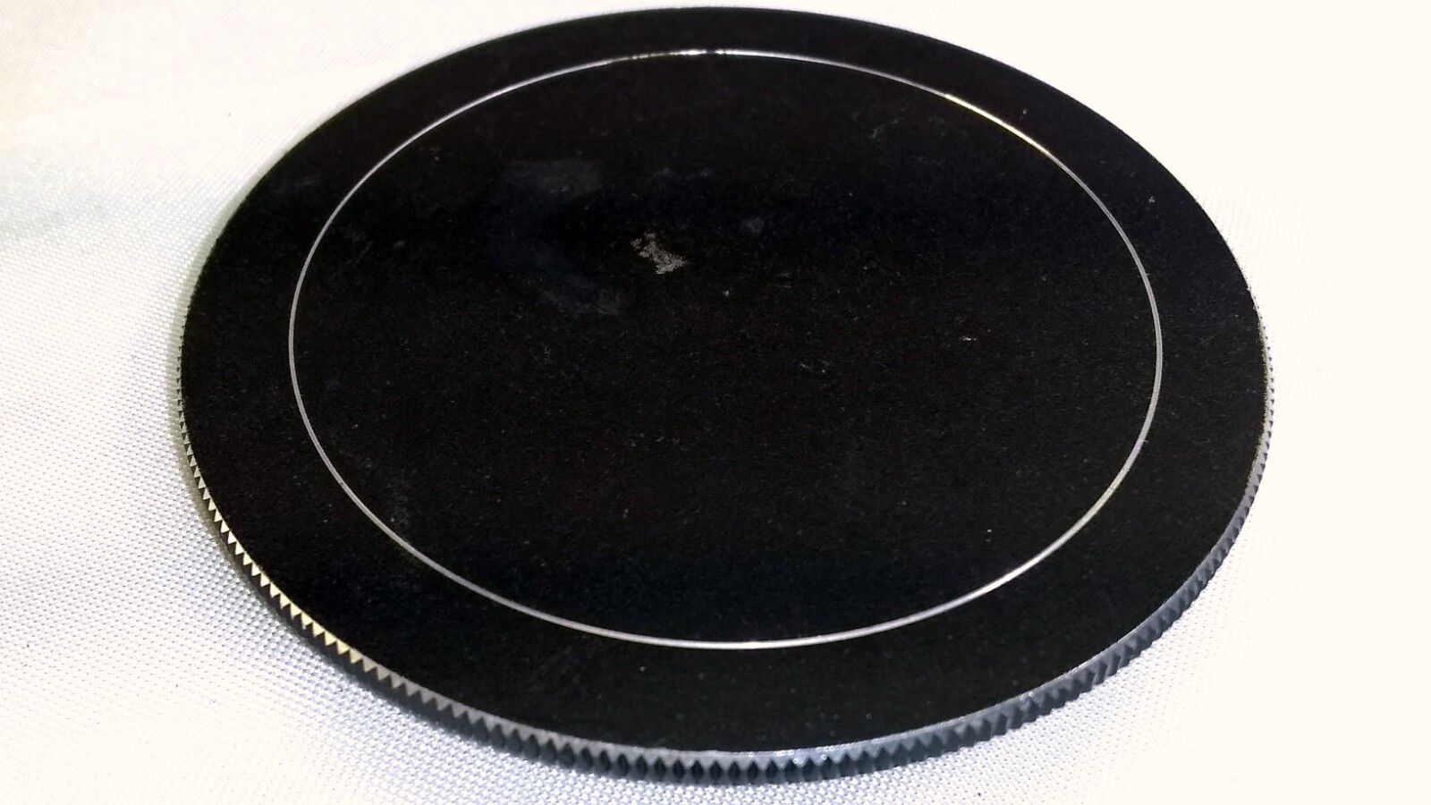 62mm Screw in Metal Front Lens Cap sturdy vintage stacking with male threads