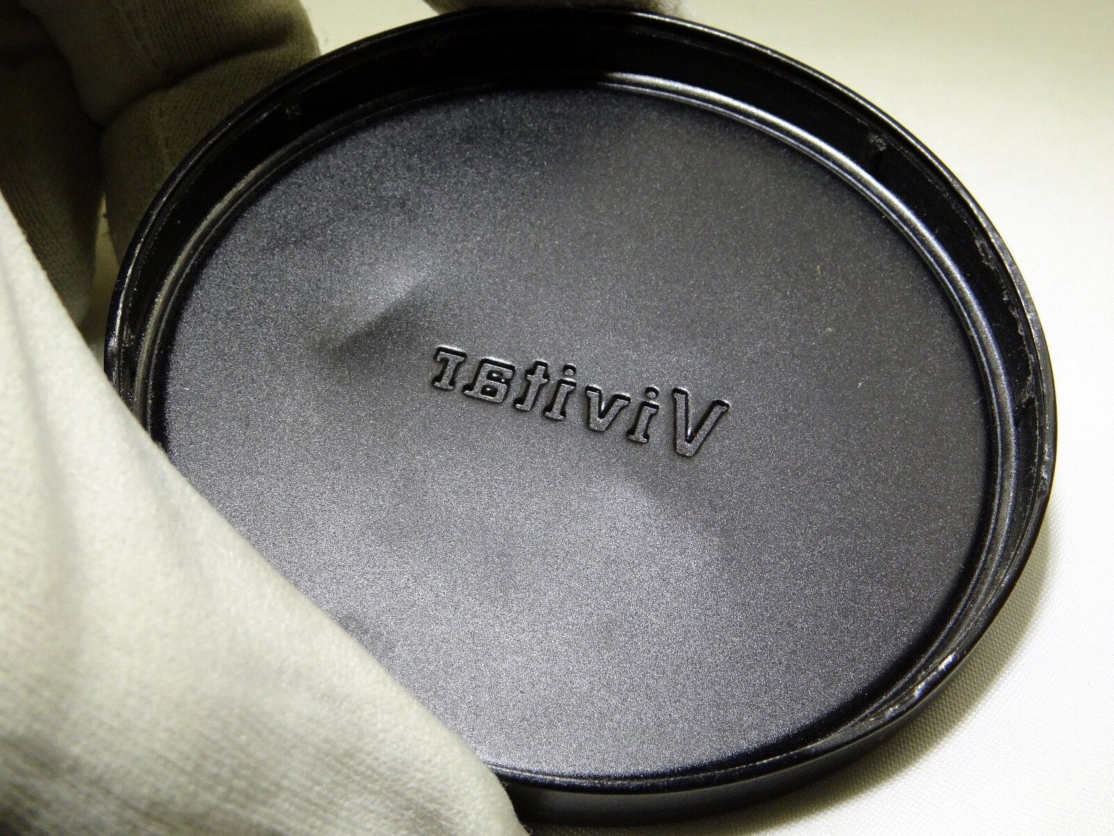 Vivitar 75.5 ID Metal Front lens Cap slip on type  metal