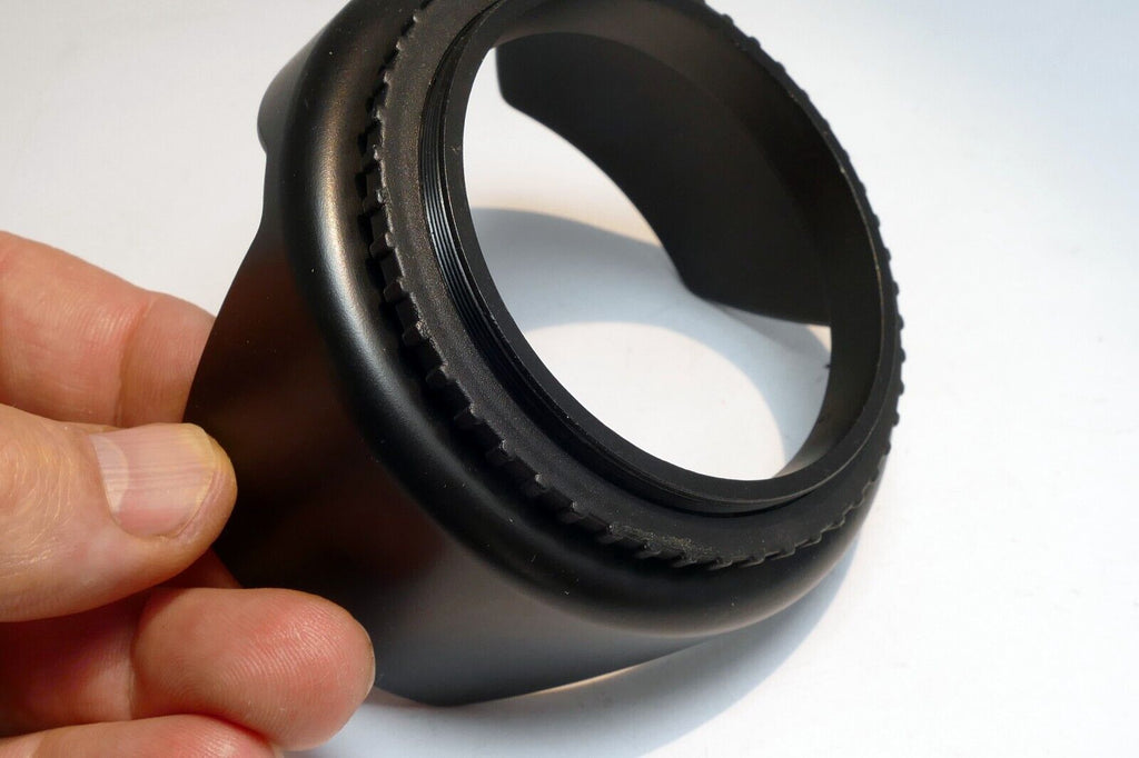 67mm OD Lens Hood Shade  threaded  petal plastic