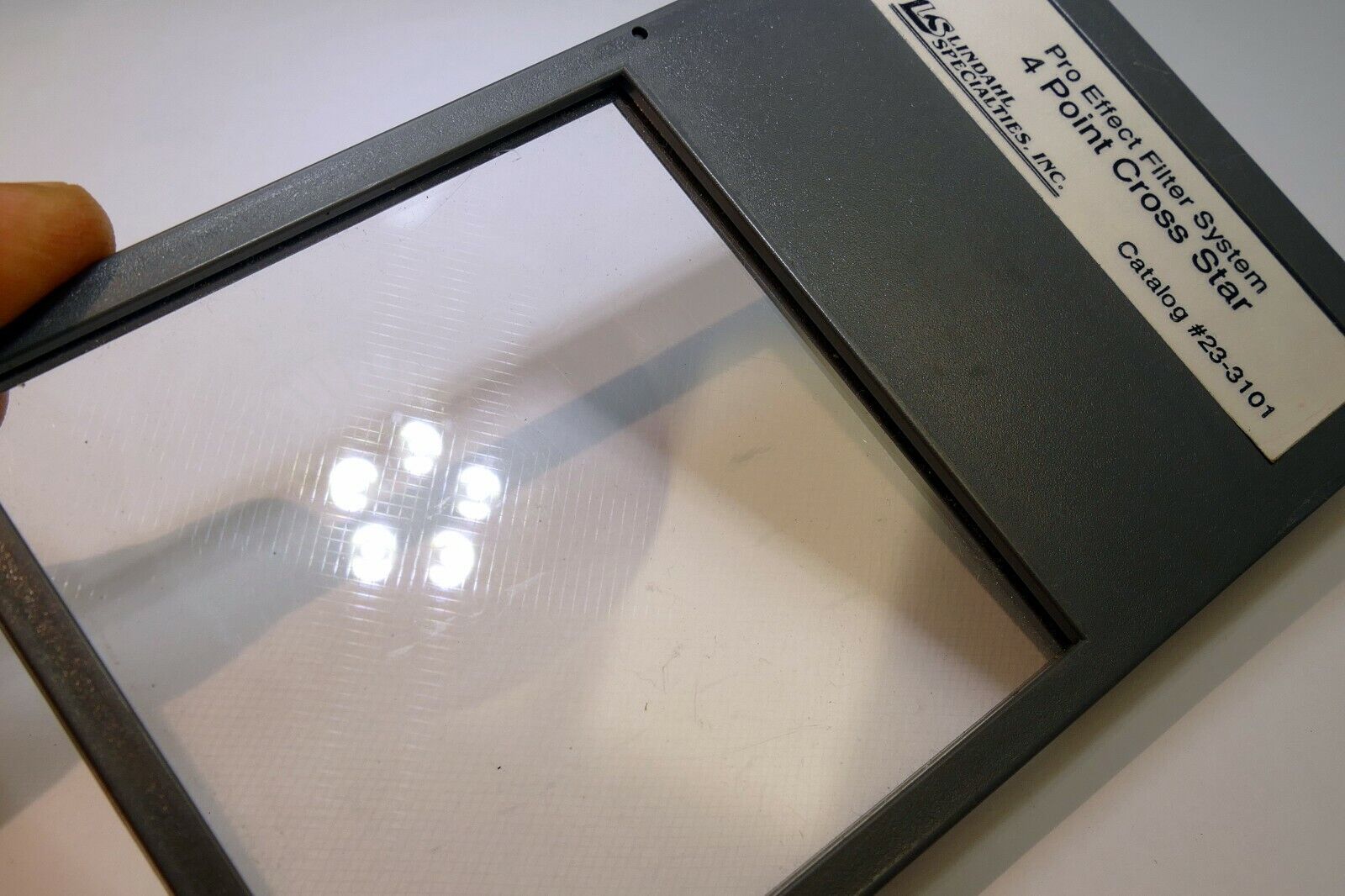 Lindahl 4-Point Cross Star CS Lens Filter drop in square 3X3" 23.3101