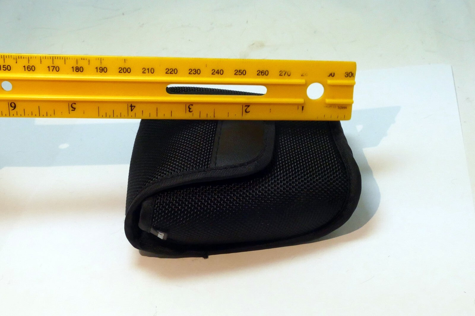 Canon 3X3" Soft Protective case for Speedlight wireless transmitter ST-E3-RT E10