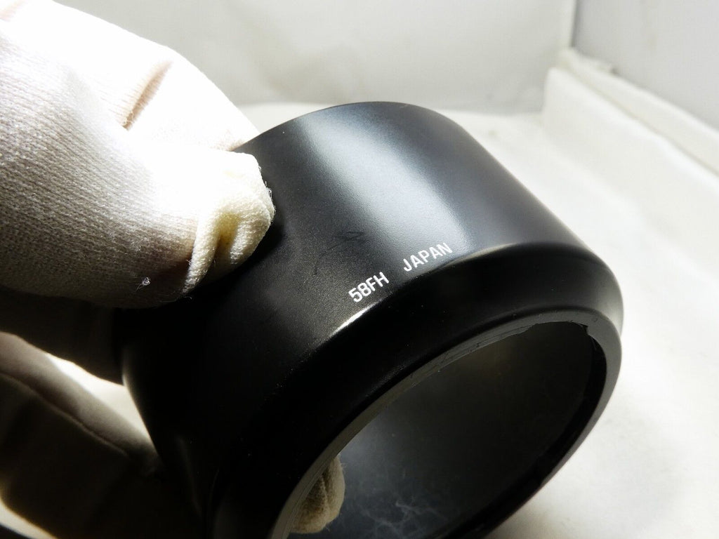 Tamron B4FH Lens Hood Shade for 70-300mm f4-5.6 AF telephoto zoom with 58mm rim
