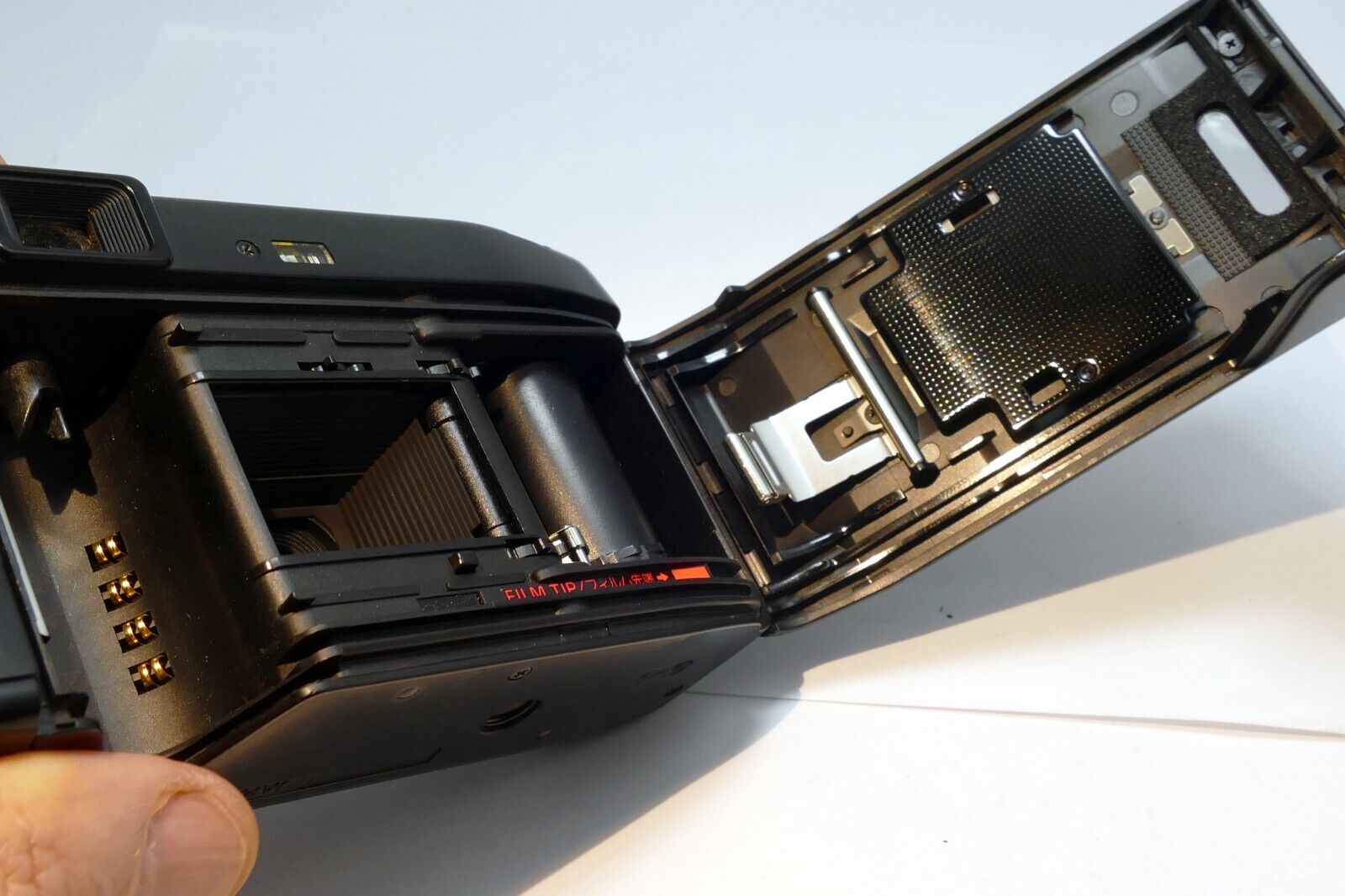 Nikon Fun Touch 35mm Point & Shoot Camera w/ 35mm f3.5 Lens - AS IS with issues