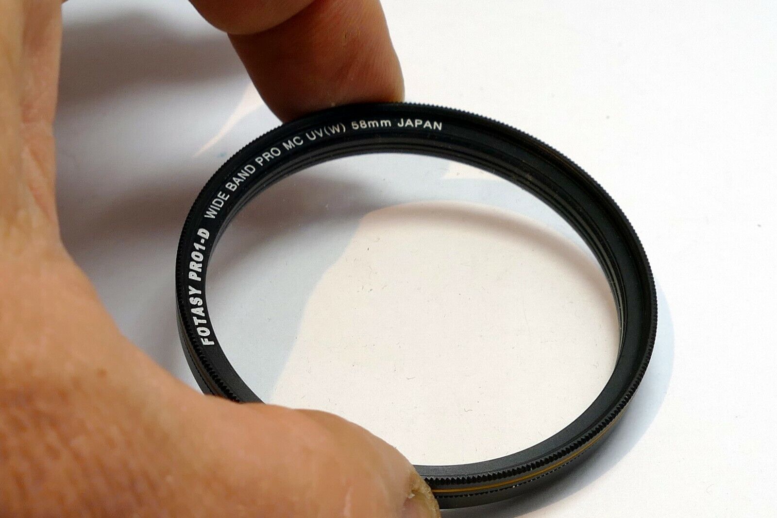 Fotasy PRO1-D Lens Filter screw in 58mm  MC UV Wide band