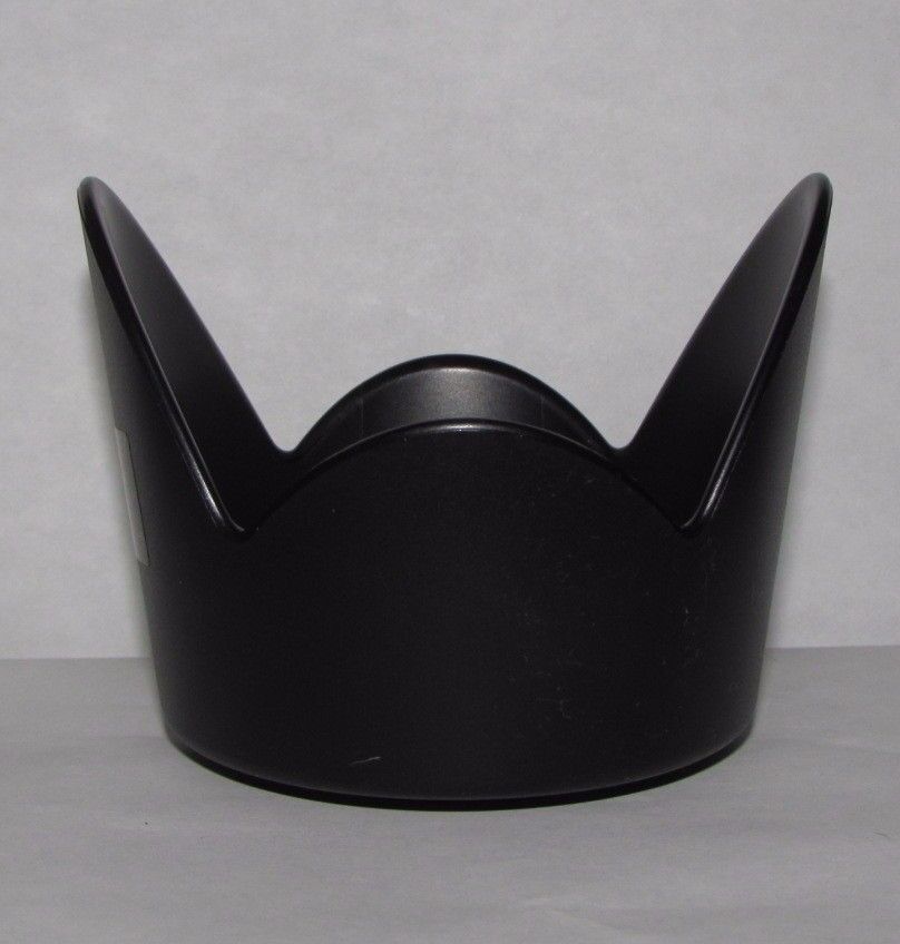 55mm Plastic screw in Lens Hood ( unknown brand)  B20432
