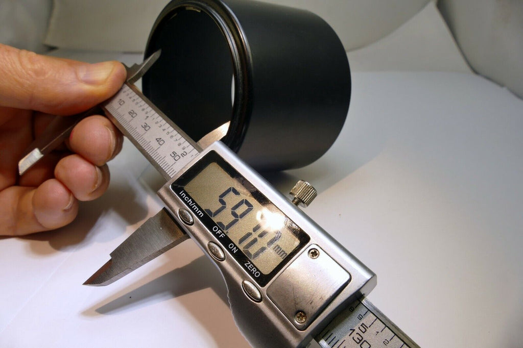 60mm Lens Hood Shade twist on type plastic