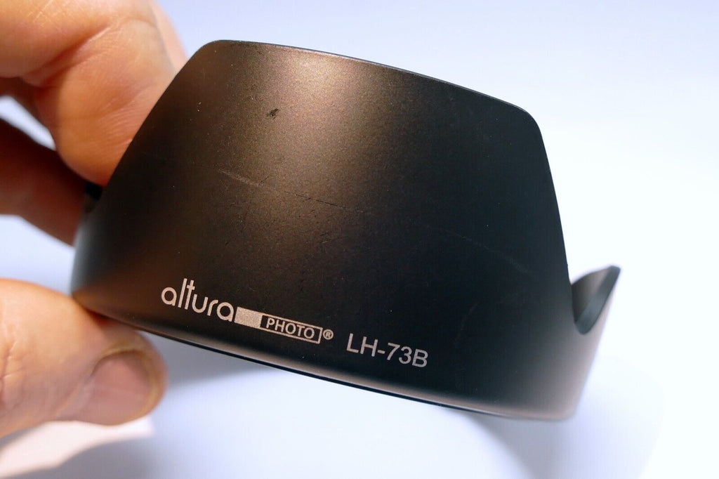 EW-73B Dedicated  Lens Hood Shade for Canon EF-S 18-135mm f/3.5-5.6 IS 67mm