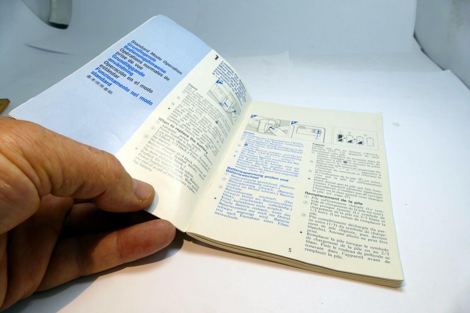 Konica Big Mini BM-201 Camera Guide Instruction Manual English Francais Espanol