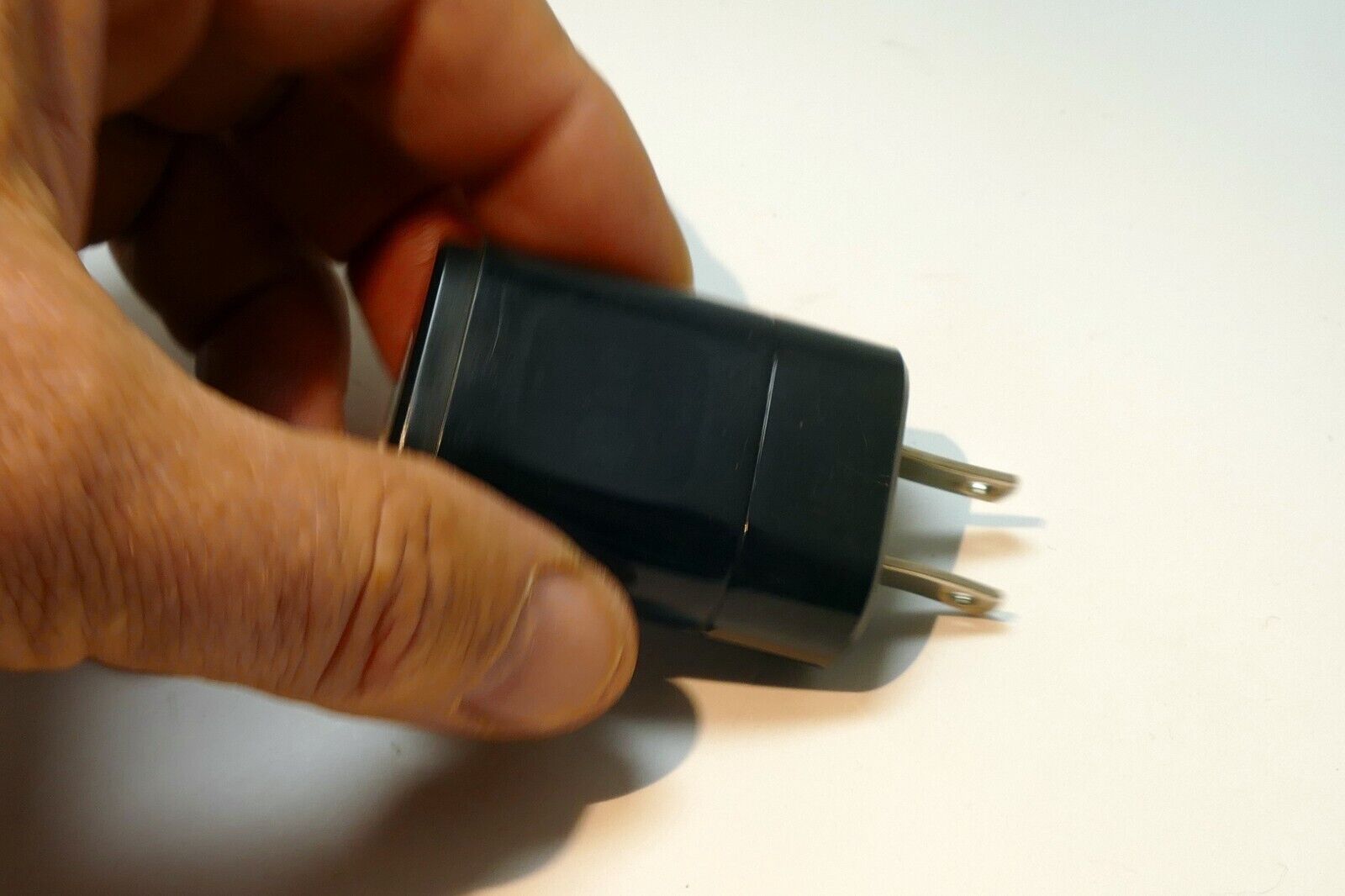 LG MCS-01WD Travel USB AC Power Adapter - OEM