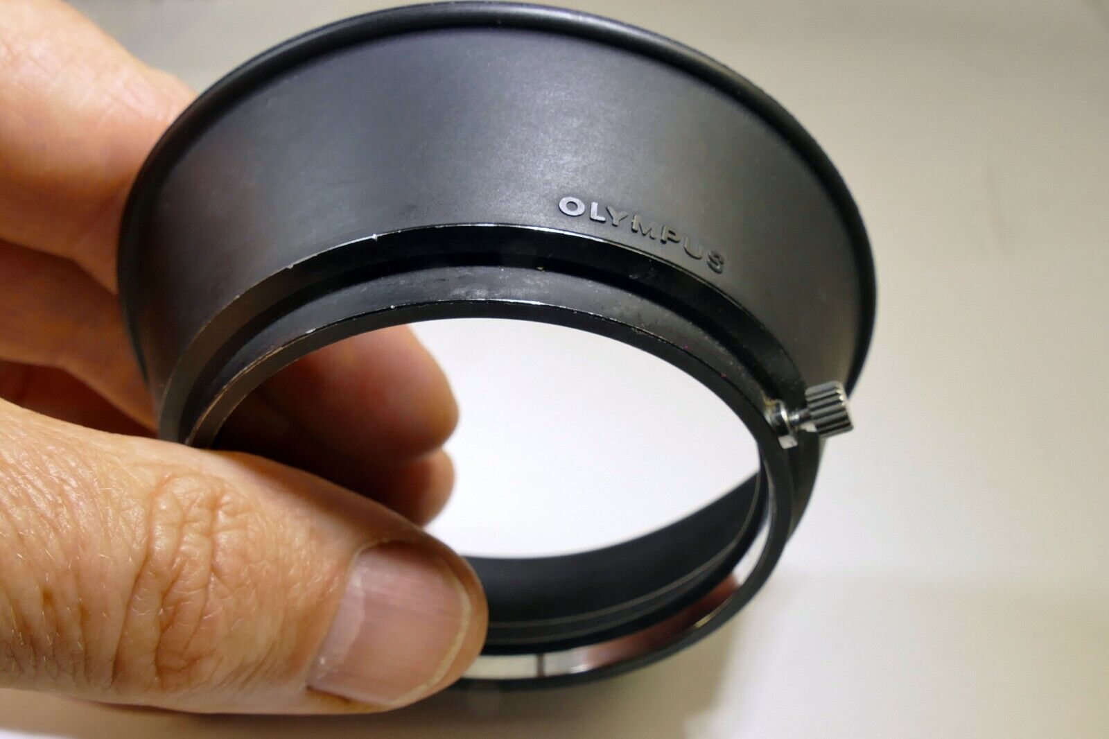 Olympus OM Lens 55mm Rubber Hood shade Zuiko 35-105mm f3.5-4.5 35mm f2.0