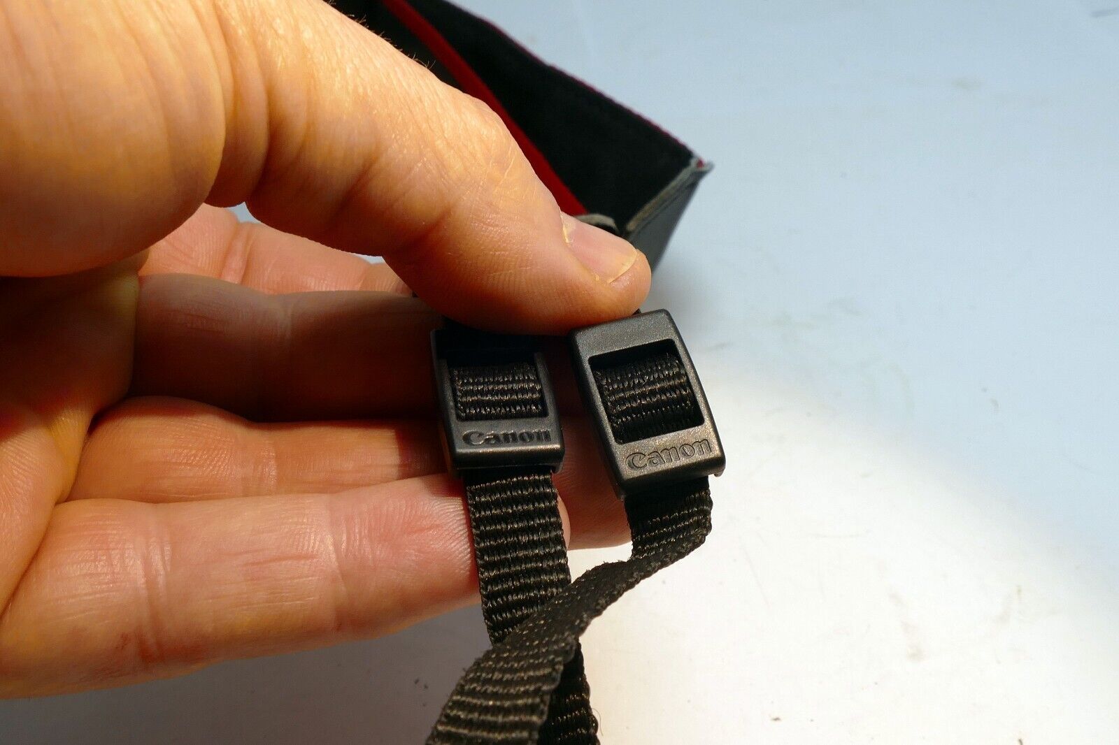 Canon EOS 70D SLR Digital Camera Neck Shoulder Strap -  Genuine OEM