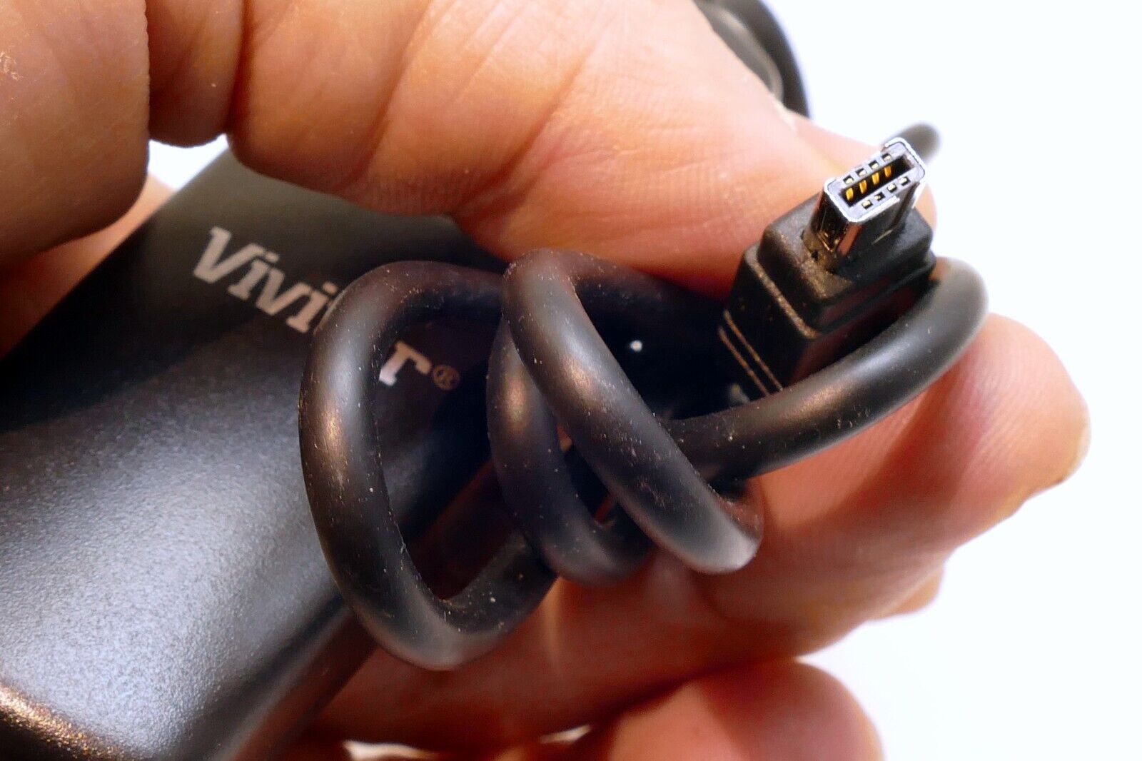 Vivitar VIV-RC-100-D90 Wired Shutter Release Fits Nikon D300  D700 D90 cameras