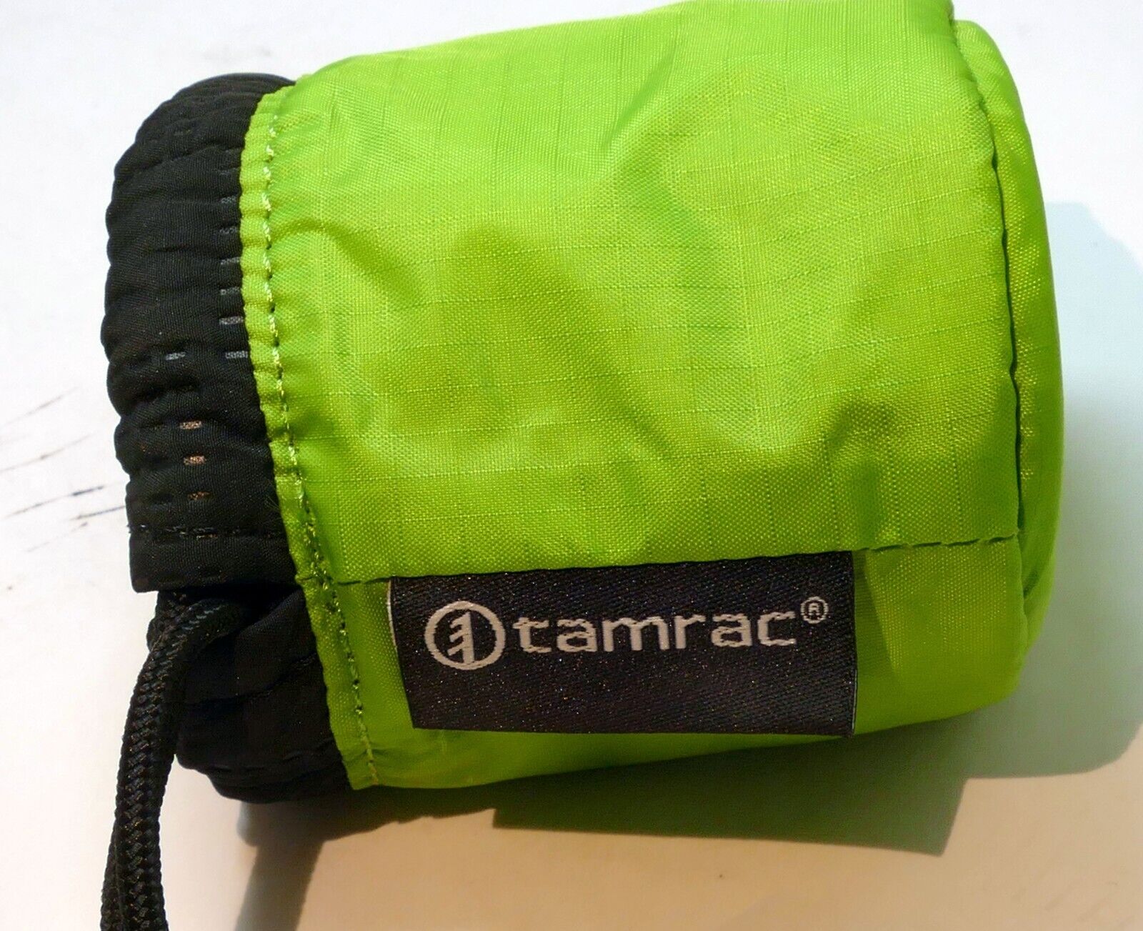 Tamrac Soft lens case for  XF 35mm WR 42.5mm f1.7 small