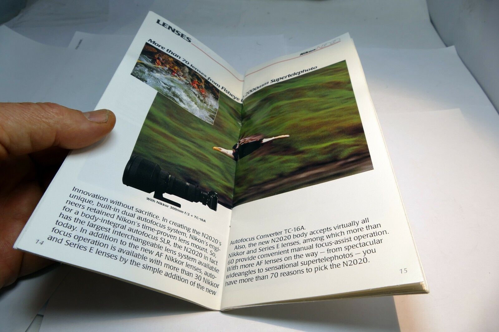 Nikon N2020 Camera  Brochure Photography Guide EN 1986 Dual Autofocus "All New"
