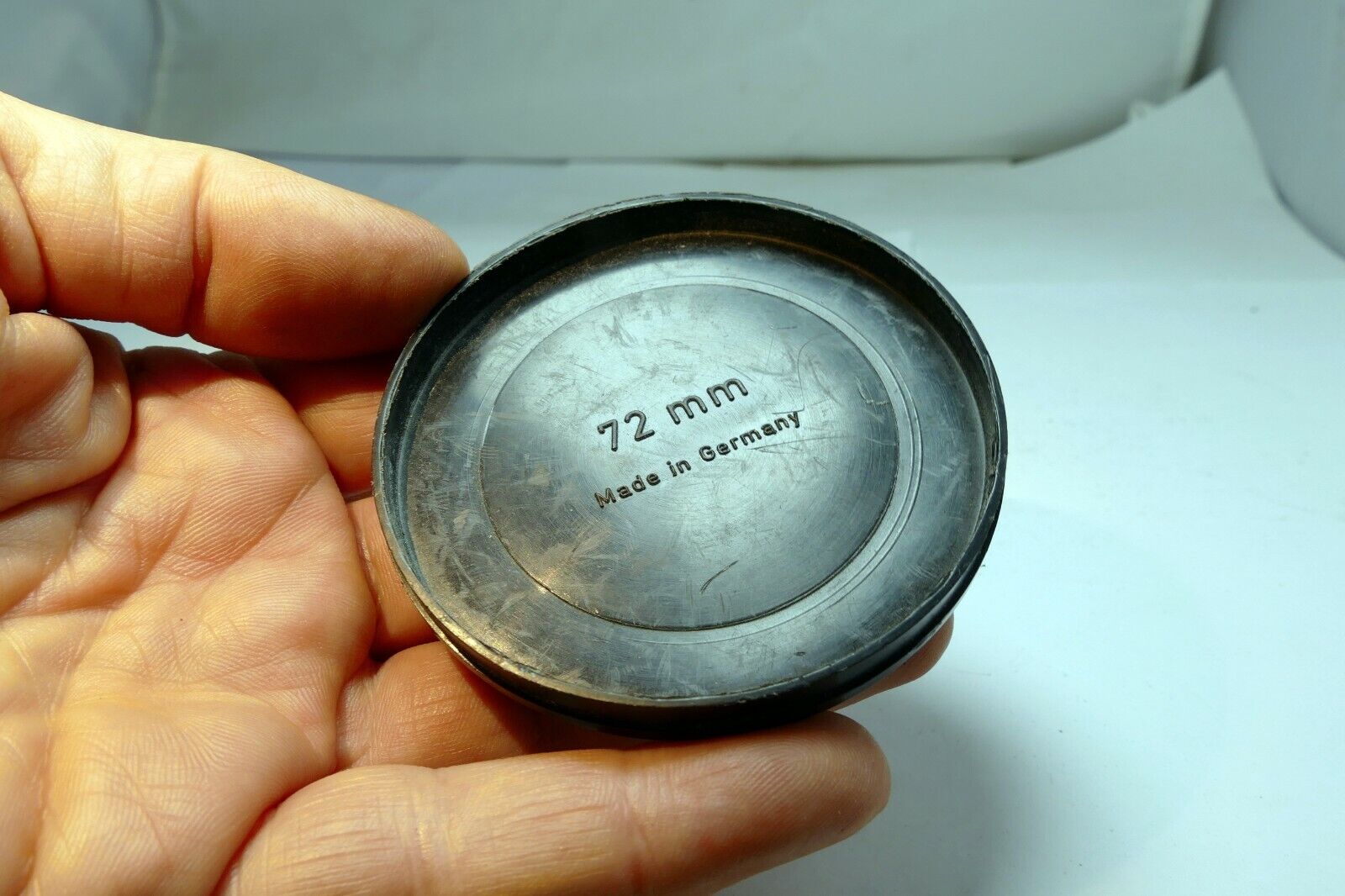 72mm Plastic Nikon Lens cap Slip on type plastic 74mm OD 72mm ID (not for 72mm r