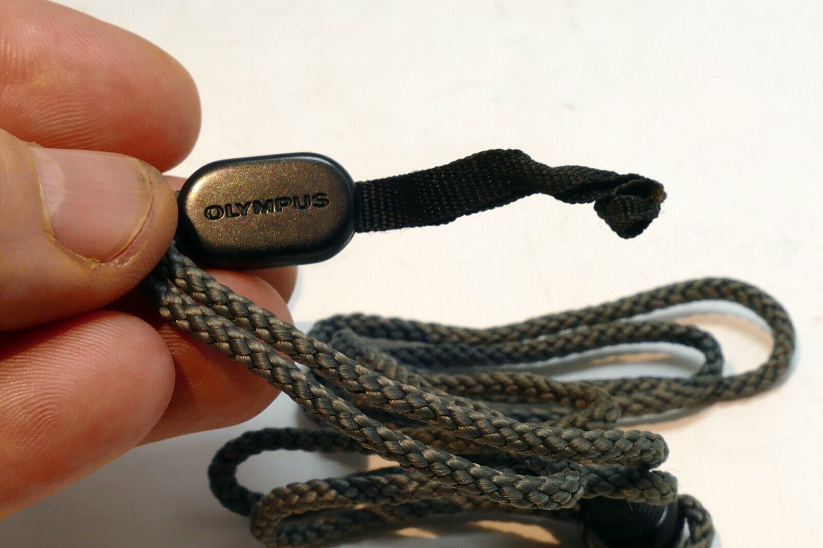 Gray Camera Wrist Strap 18" long Tuugh TG Ultra - OEM original genuine