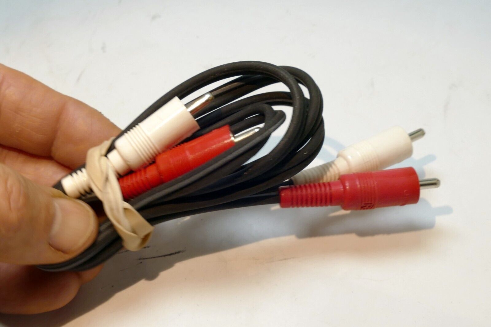 RCA audio Cable 6  feet  male to male stereo