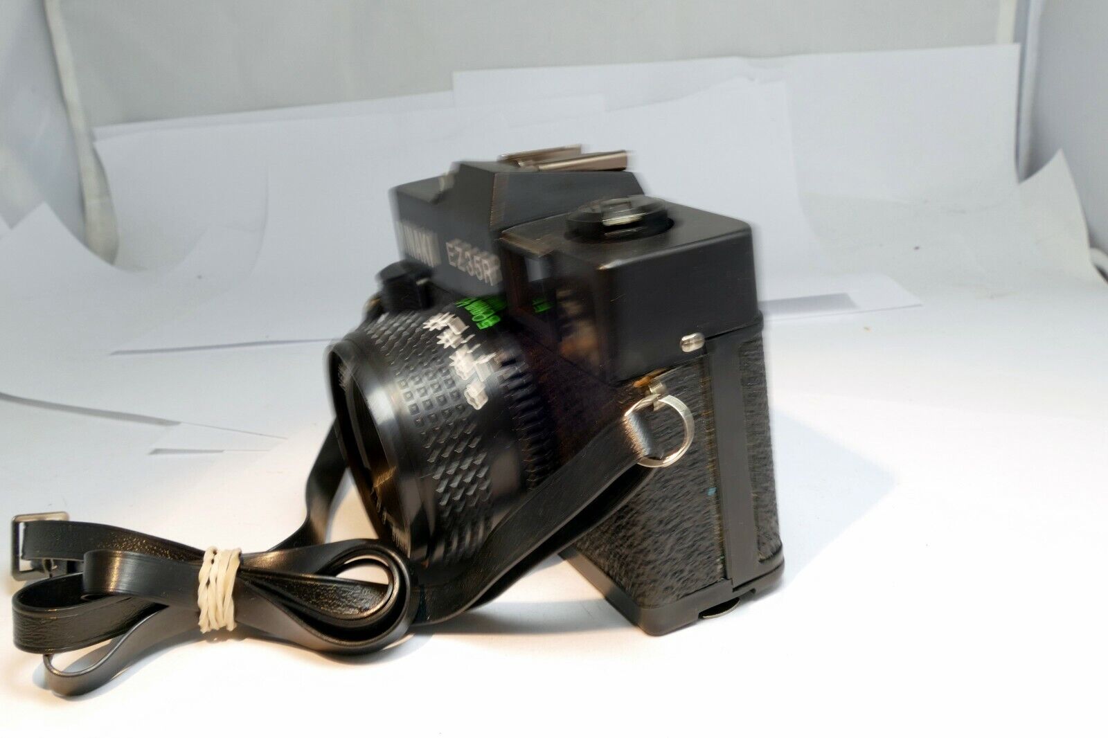 Minaki EZ 35R 35mm point and shoot  Film Camera w/ 50mm f6.3 lens - AS IS Parts