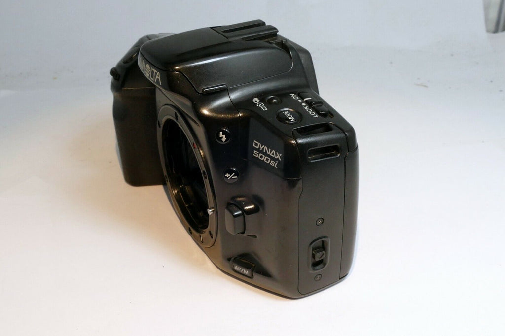 Minolta Maxxum 500si camera body only for parts as found AS IS - UNTESTED