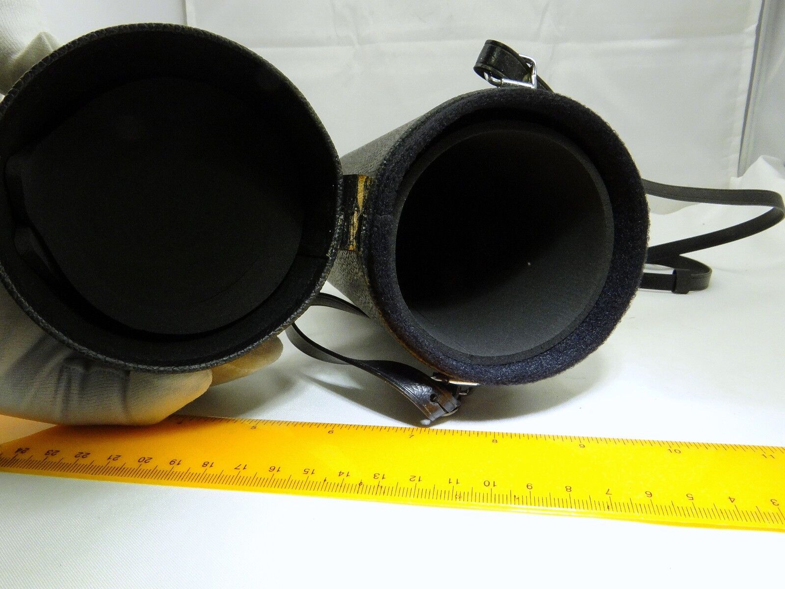 Vivitar 8.5" tall Hard Lens Case