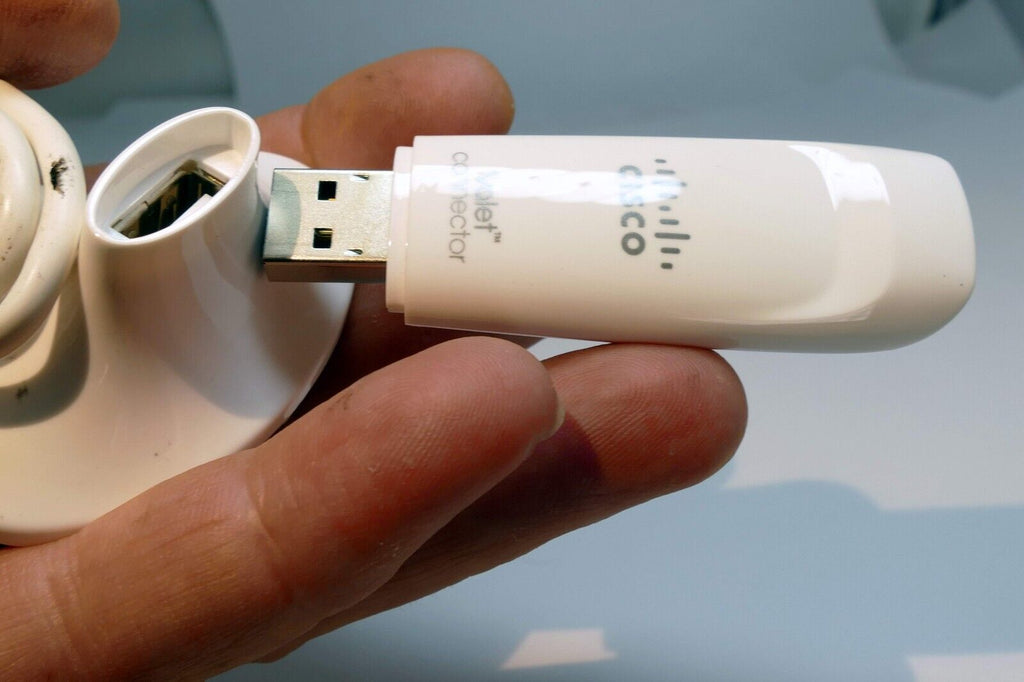 Cisco AM10 Valet Connector  WiFi Wireless Computer USB Adapter