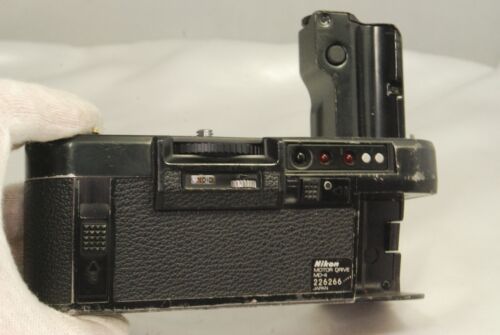 Nikon MD-4 Motor Drive for F3 or F3 HP 7402018 without battery holder