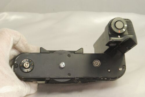 Nikon MD-4 Motor Drive for F3 or F3 HP 7402018 without battery holder
