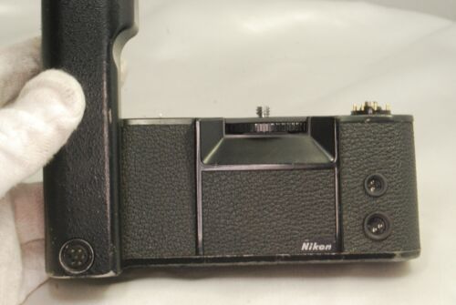 Nikon MD-4 Motor Drive for F3 or F3 HP 7402018 without battery holder