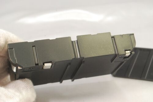 AA Battery Holder for Nikon camera grip 5320022