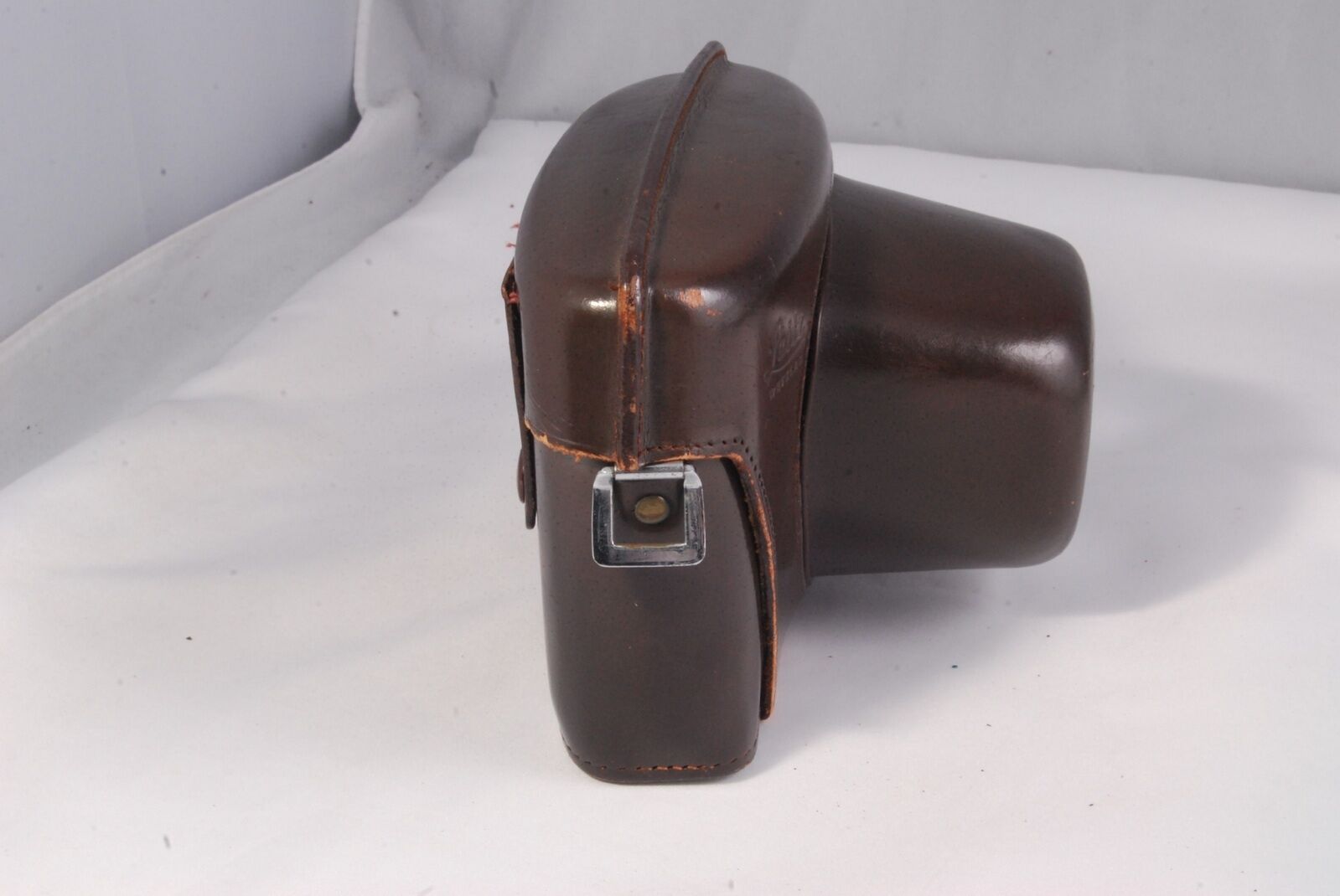 Leica Camera Case Genuine, Leather Brown - vintage R series R3 or R4